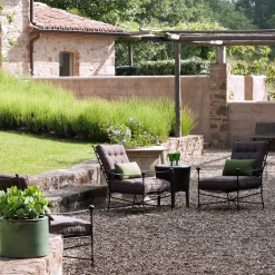 B.B. for Reschio Outdoor Armchairs<The Classic Brown Garden Armchair