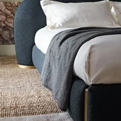 Black Tie Beds<Toledo Bed