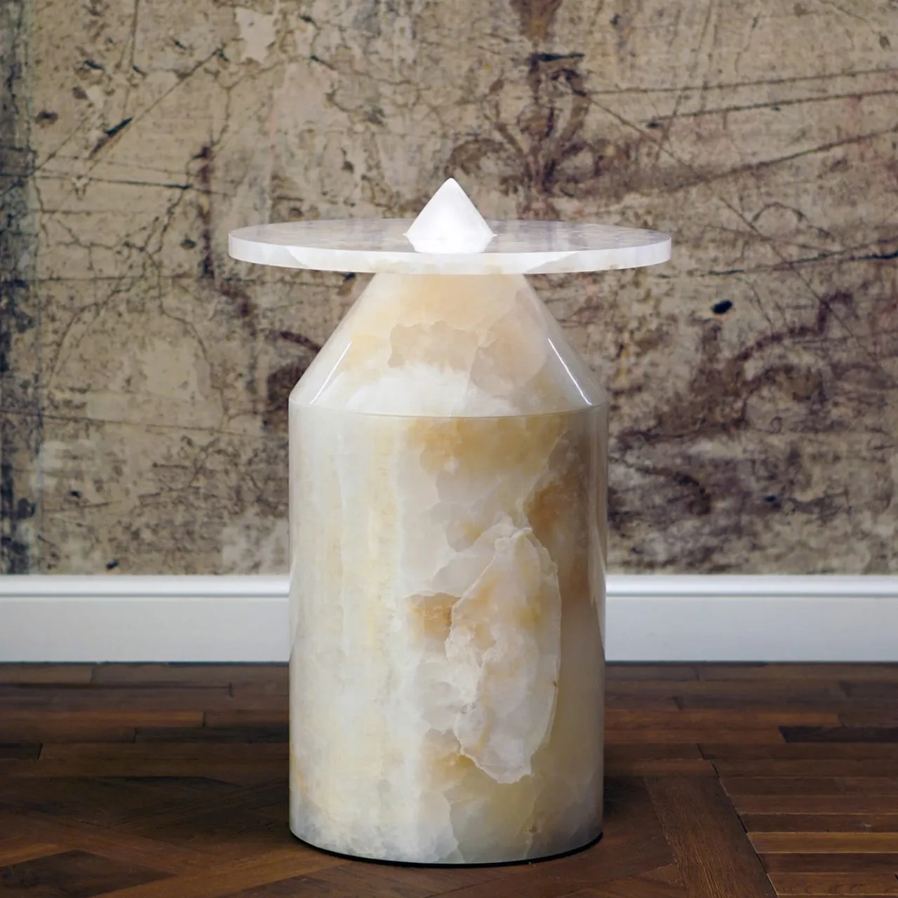 MMairo Side Tables<Totem Onyx Coffee Table by Karen Chekerdjian
