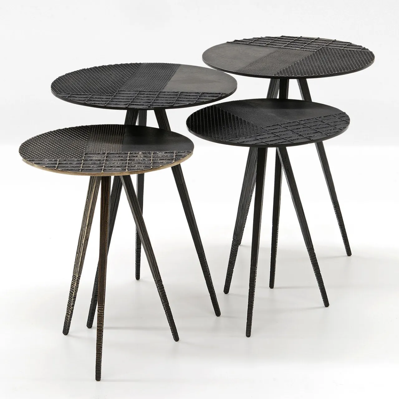 Emmemobili Nesting Tables<Touch black cast bronze nesting table