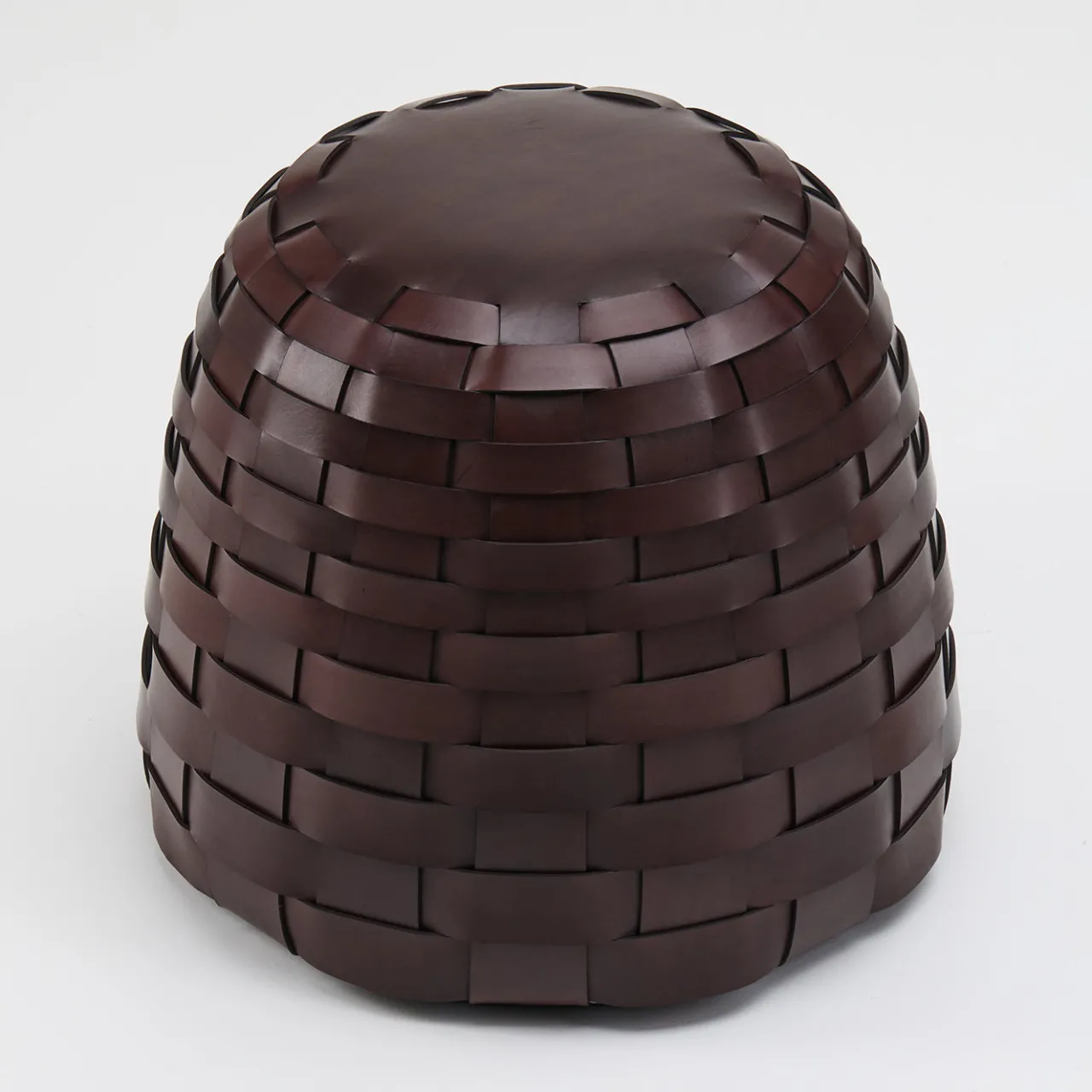 Tonucci Collection Ottomans & Poufs<Trama Medium Round Chocolate Leather Pouf