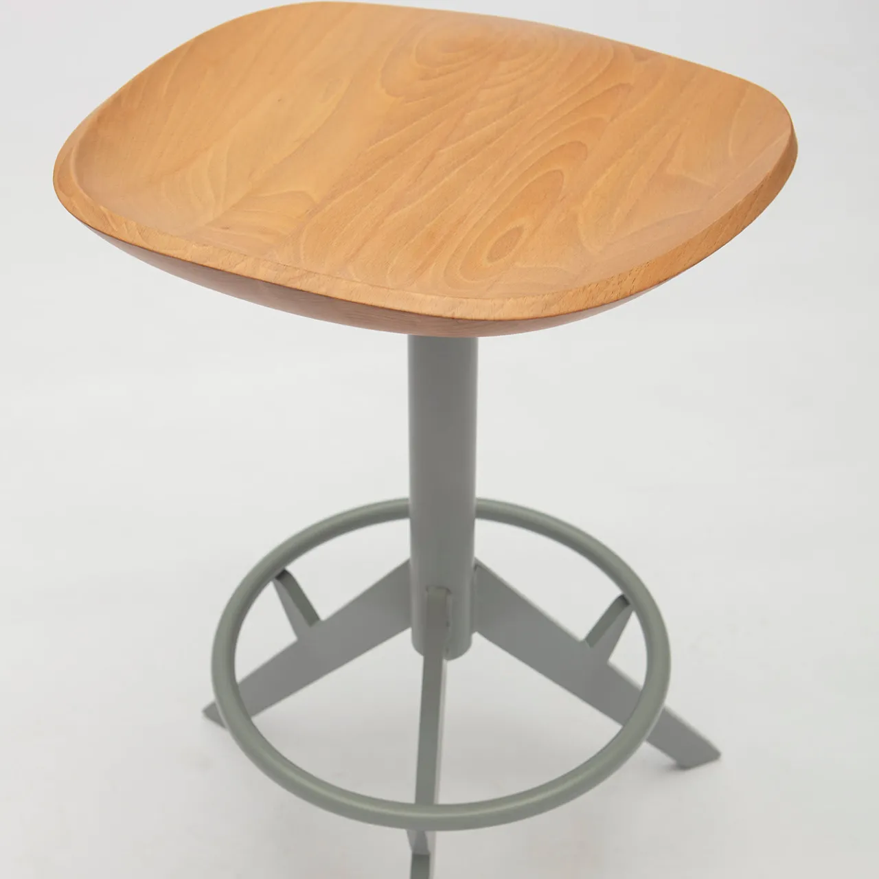 Livoni 1895 Bar Stools<Tratùr stool by Massimo Iosa Ghini
