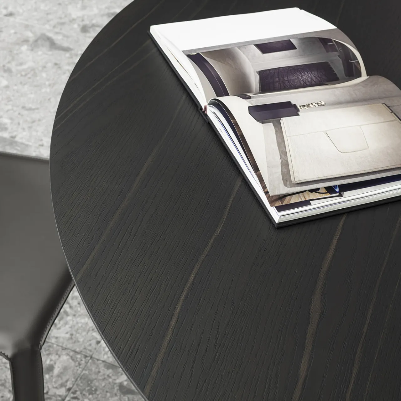 Morica Design Dining Tables<Tulipano Small Round Laguna Oak Table