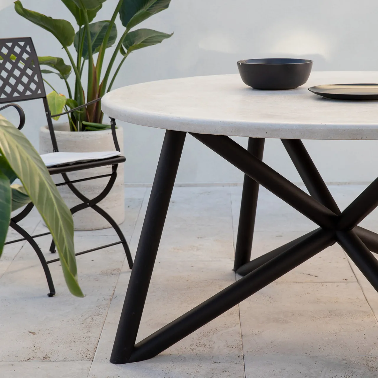 Veltha Outdoor Stone Design Outdoor Dining Tables<Uni 150 beige travertine stone outdoor dining table