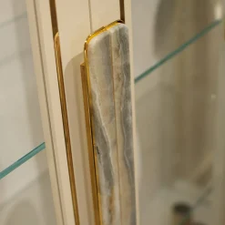 ReDéco Cabinets<Unique Pearl Cappuccino Wood & Glass Showcase