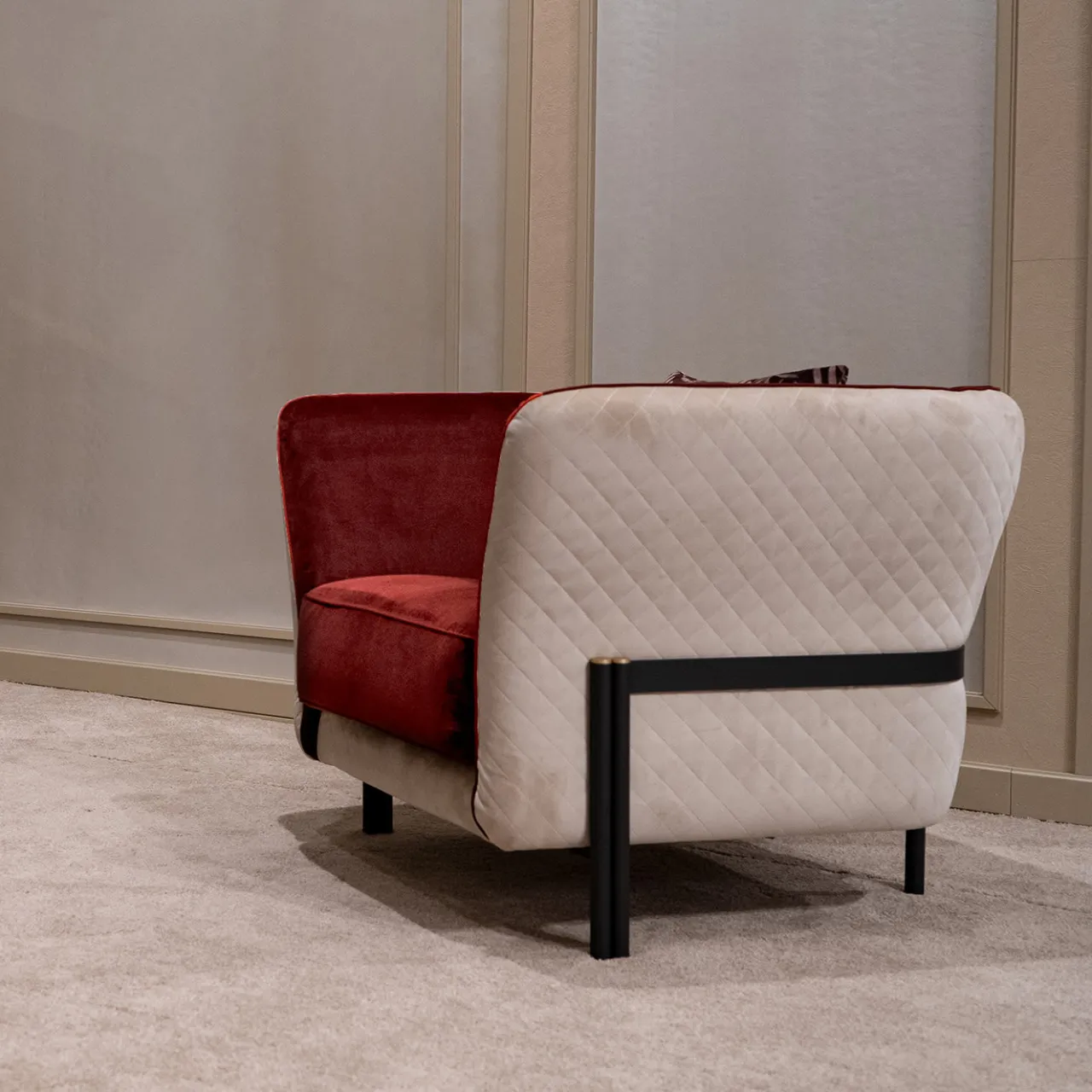 Mantellassi 1926 Armchairs<Universal red and white velvet armchair