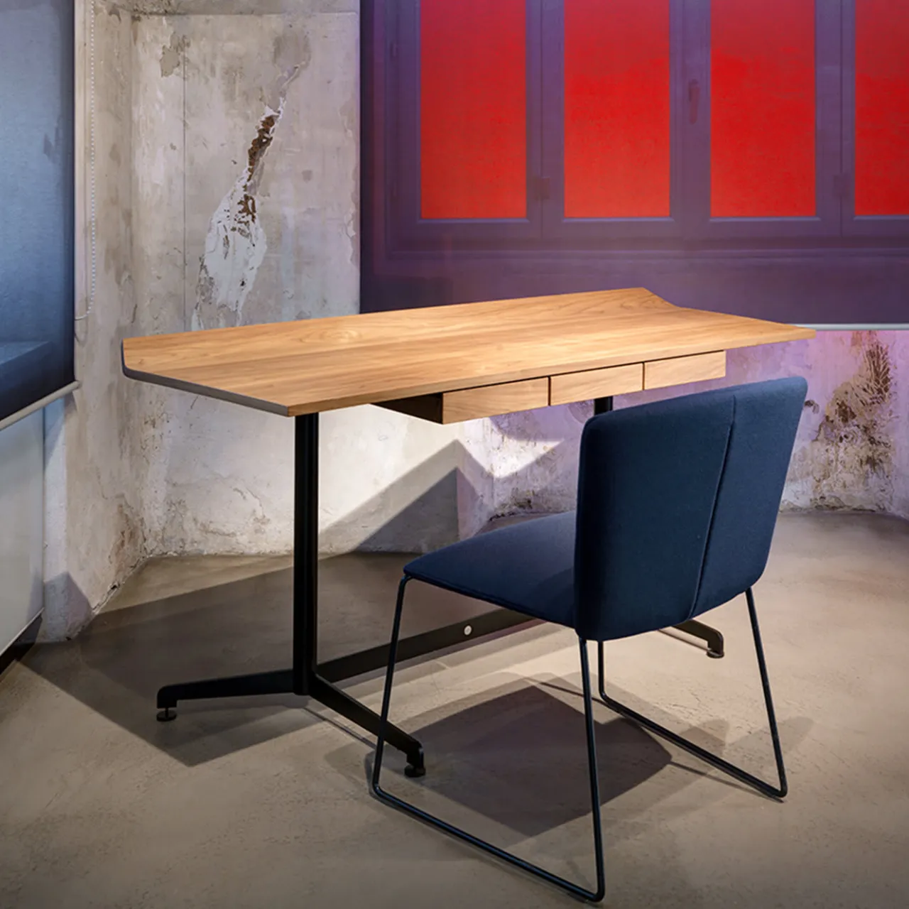 Tecno Spa Office Chairs<Vela Blue Sled Chair by Lievore Altherr Molina