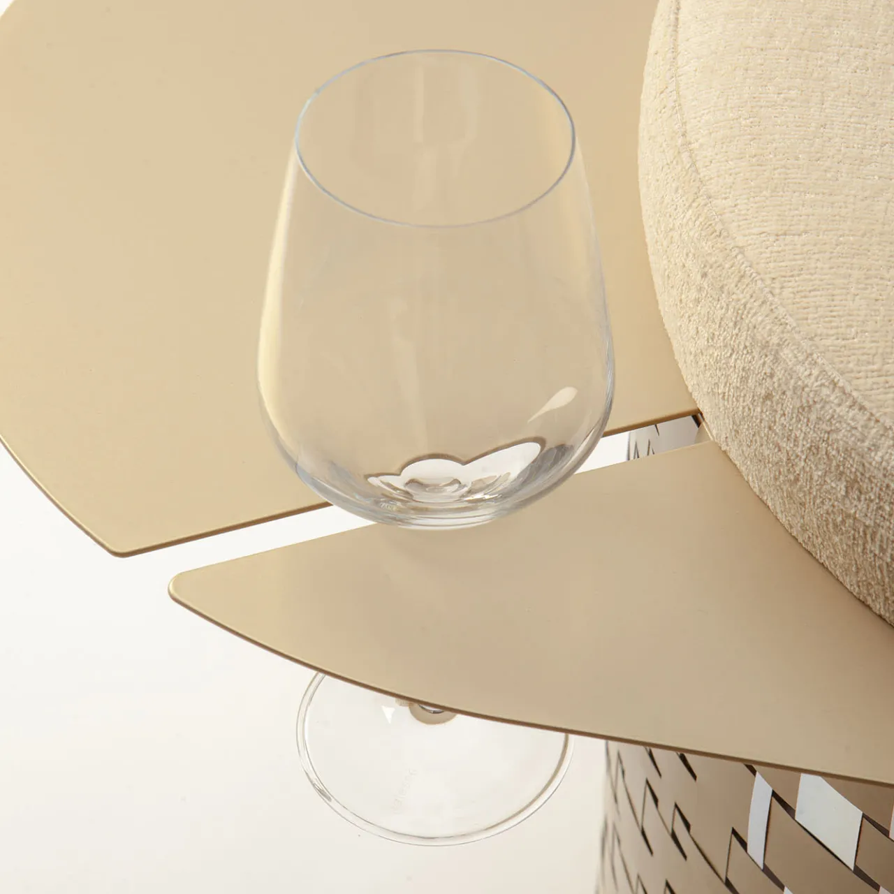 Splot Design Ottomans & Poufs<Versatile Golden & Silvery Pouf