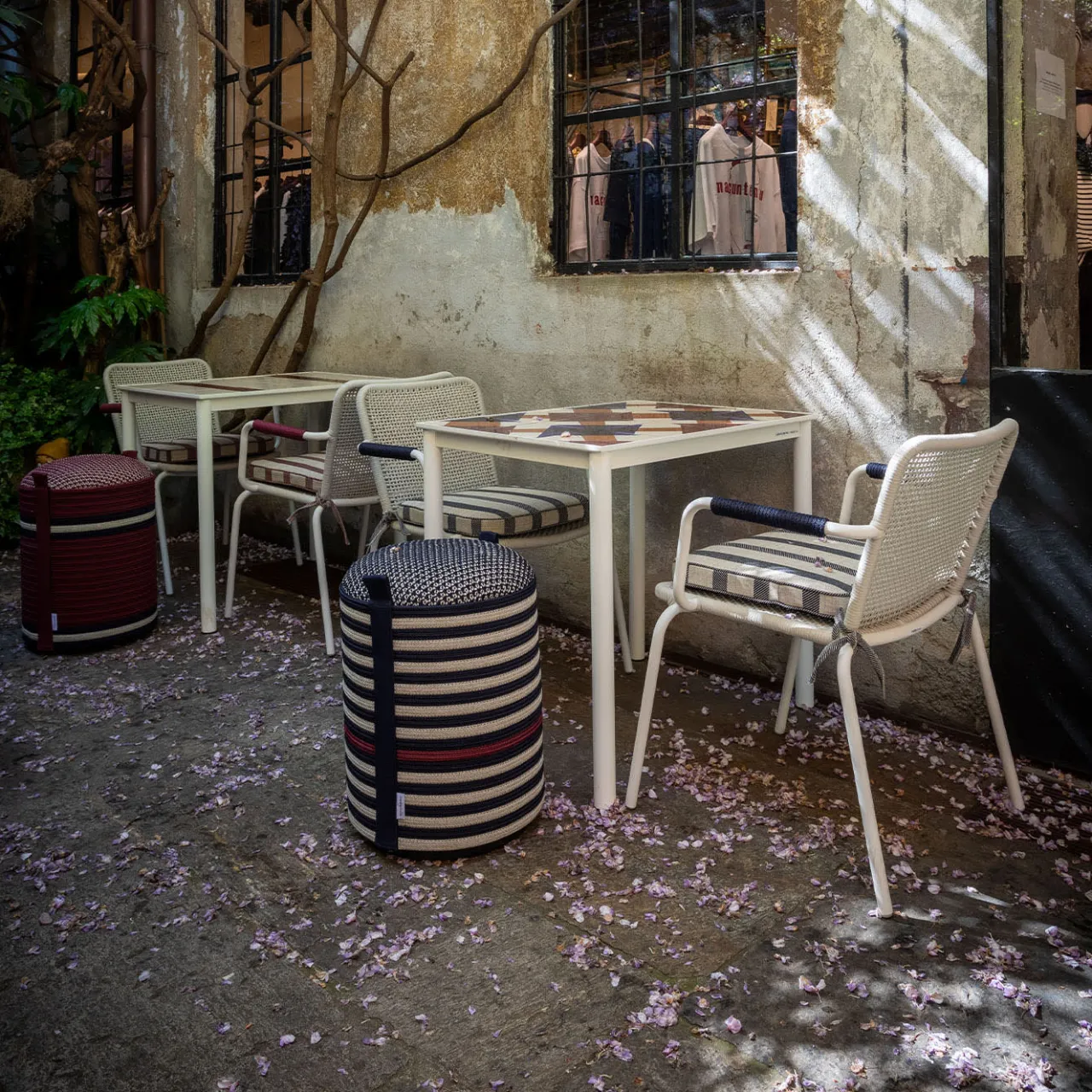 Nodo Italia Outdoor Chairs & Stools<VIA Outdoor Chair by Antonio Marras