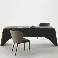 Casa Covre Desk & Writing Tables<Victor Leather Writing Desk