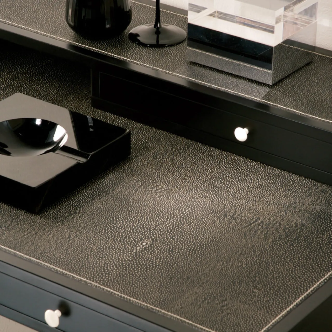 DOM Edizioni Desk & Writing Tables<Victoria Desk