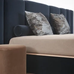 UNO Contract Beds<Vittoria Headboard by Ciarmoli Queda Studio