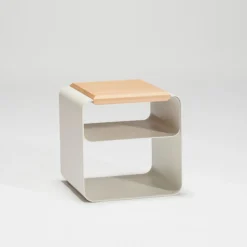 Medulum Stools<Vodo Stool by Accardi & Buccheri for