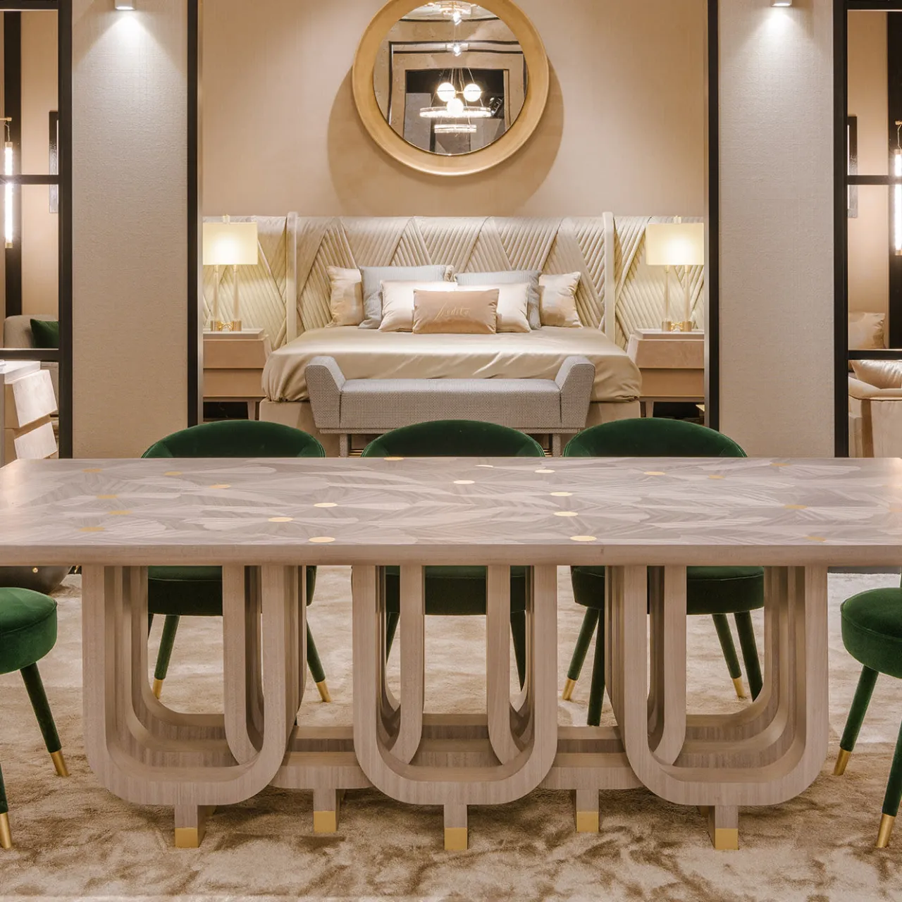Inedito / Asnaghi Dining Tables<Watermill Dining Table by Giannella Ventura