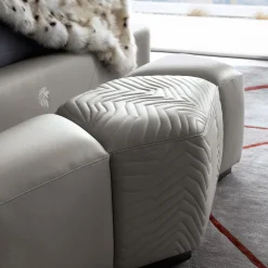 Giorgio Collection Ottomans & Poufs<White leather bench by Castello Lagravinese Studio