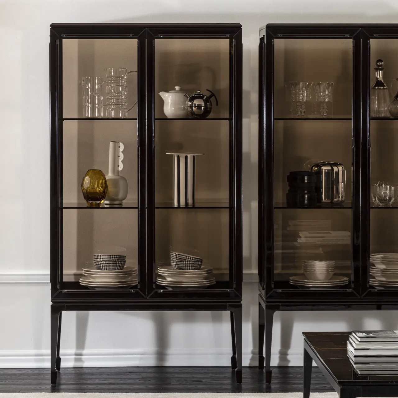 Galimberti Nino Cabinets<Yang Display Cabinet