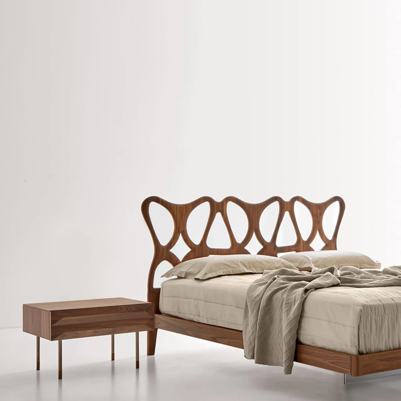 Modesign Nightstands<York Big Nightstand
