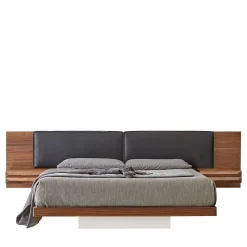 Modesign Beds<York Soft Black Leather & Canaletto Walnut Double Bed