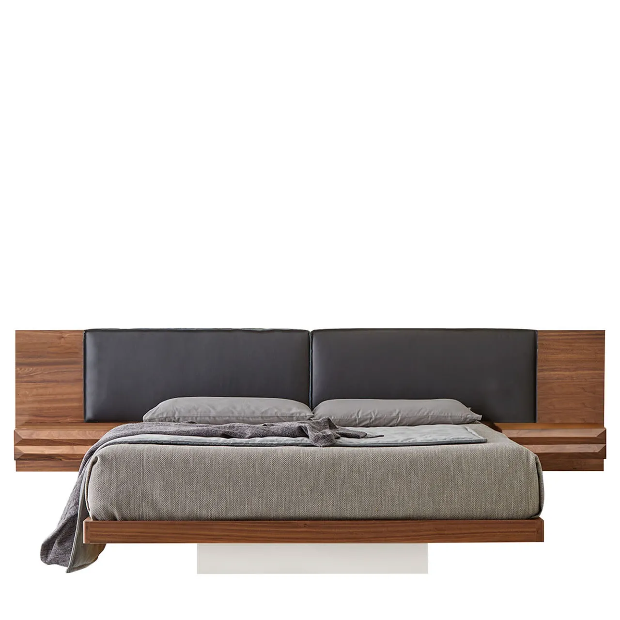 Modesign Beds<York Soft Black Leather & Canaletto Walnut Double Bed