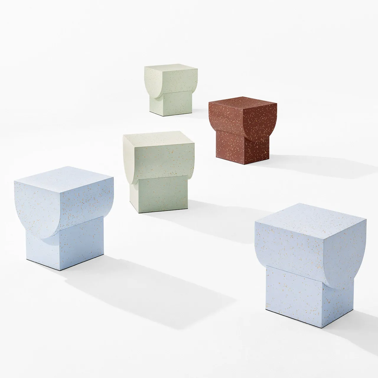 Cimento Stools<Zattere Stool by Patricia Urquiola