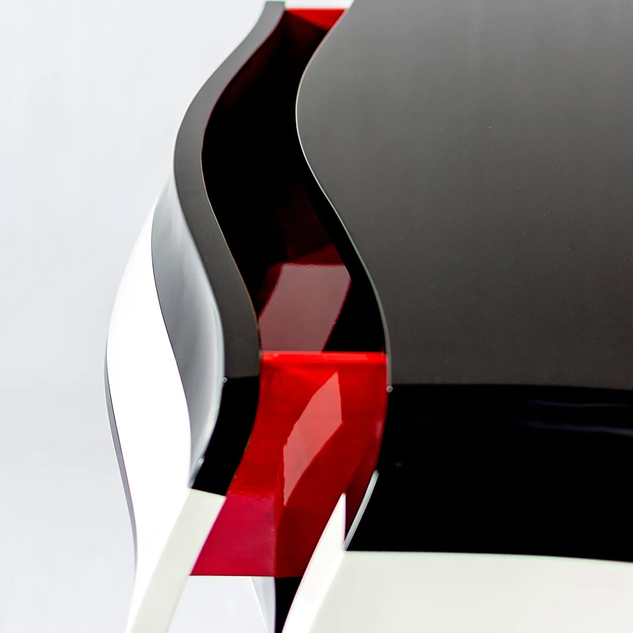 Extroverso Dressers<Zebra Chest of Drawers by Carlo Rampazzi